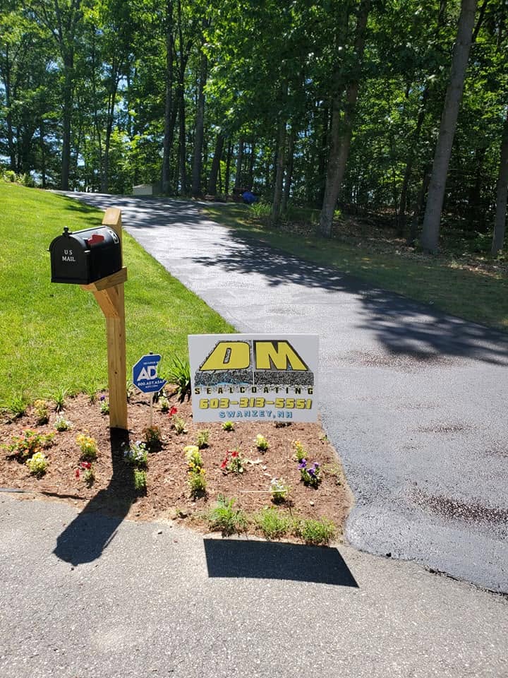 DM Sealcoating LLC